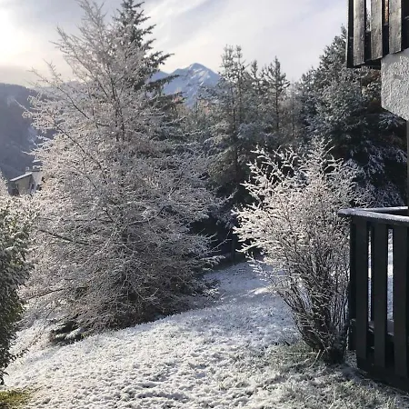 Renove Avec Jardin, Proche Telecabine, Bien Equipe - Fr-1-165a-164 דירה *